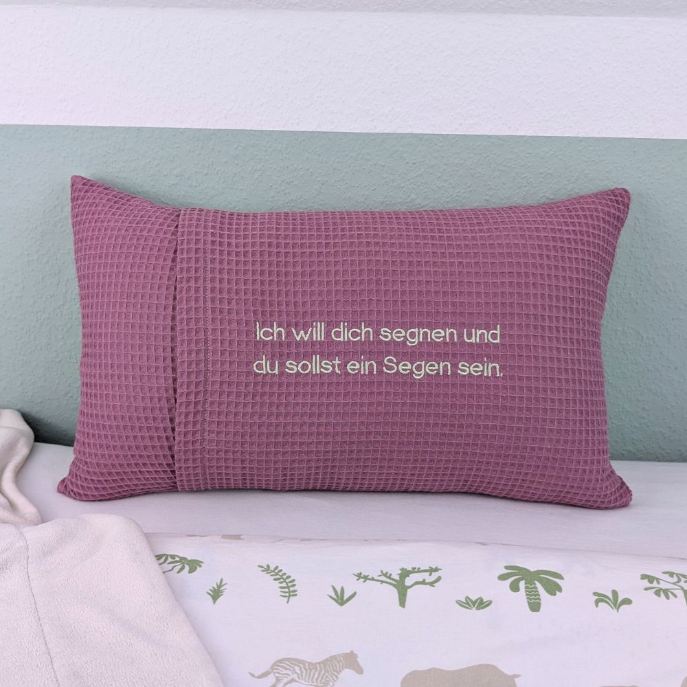 Taufkissen -Regenbogen- 30 cm x 50 cm und Dekostoff mit Taufspruch