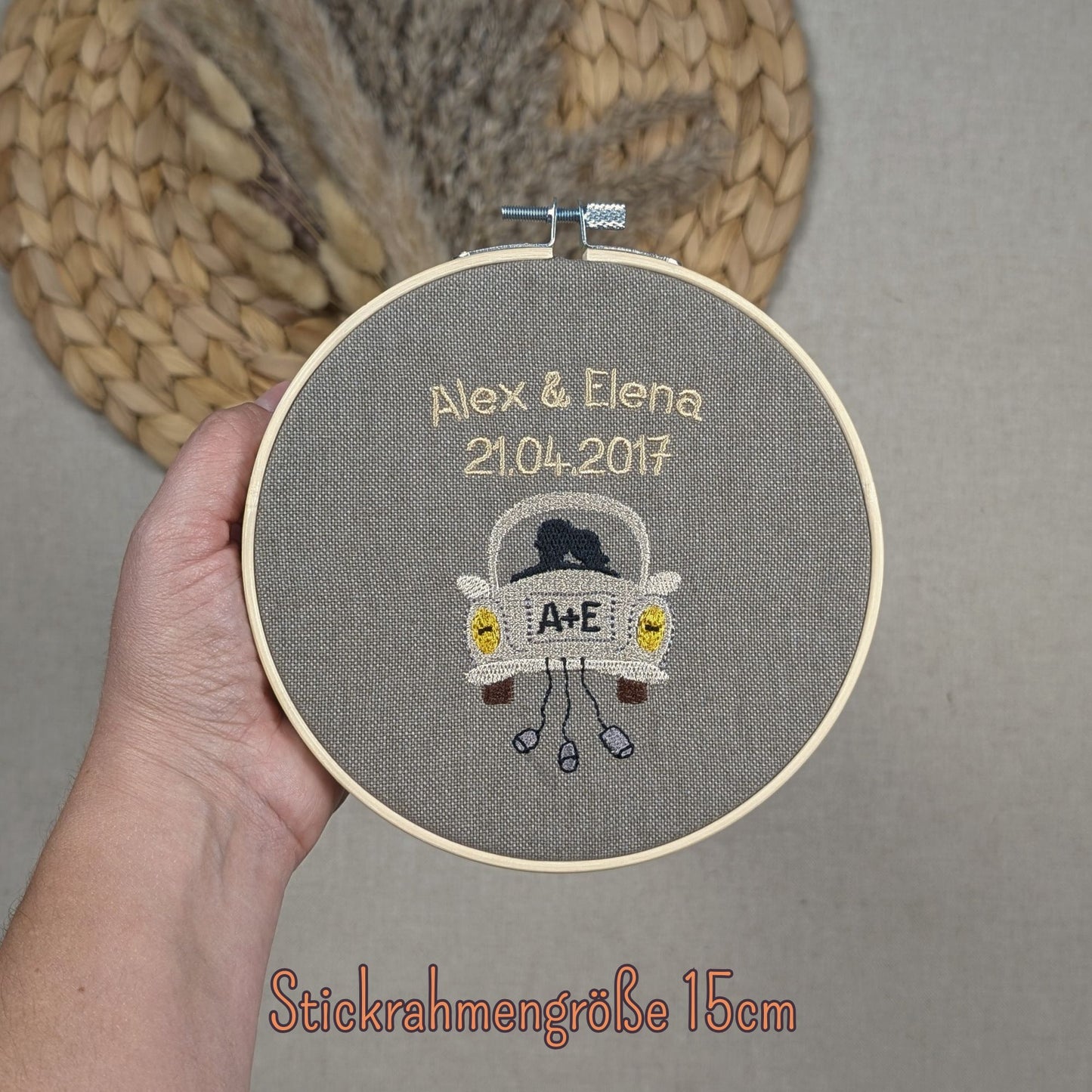 Stickrahmenbild mit Hochzeitsauto