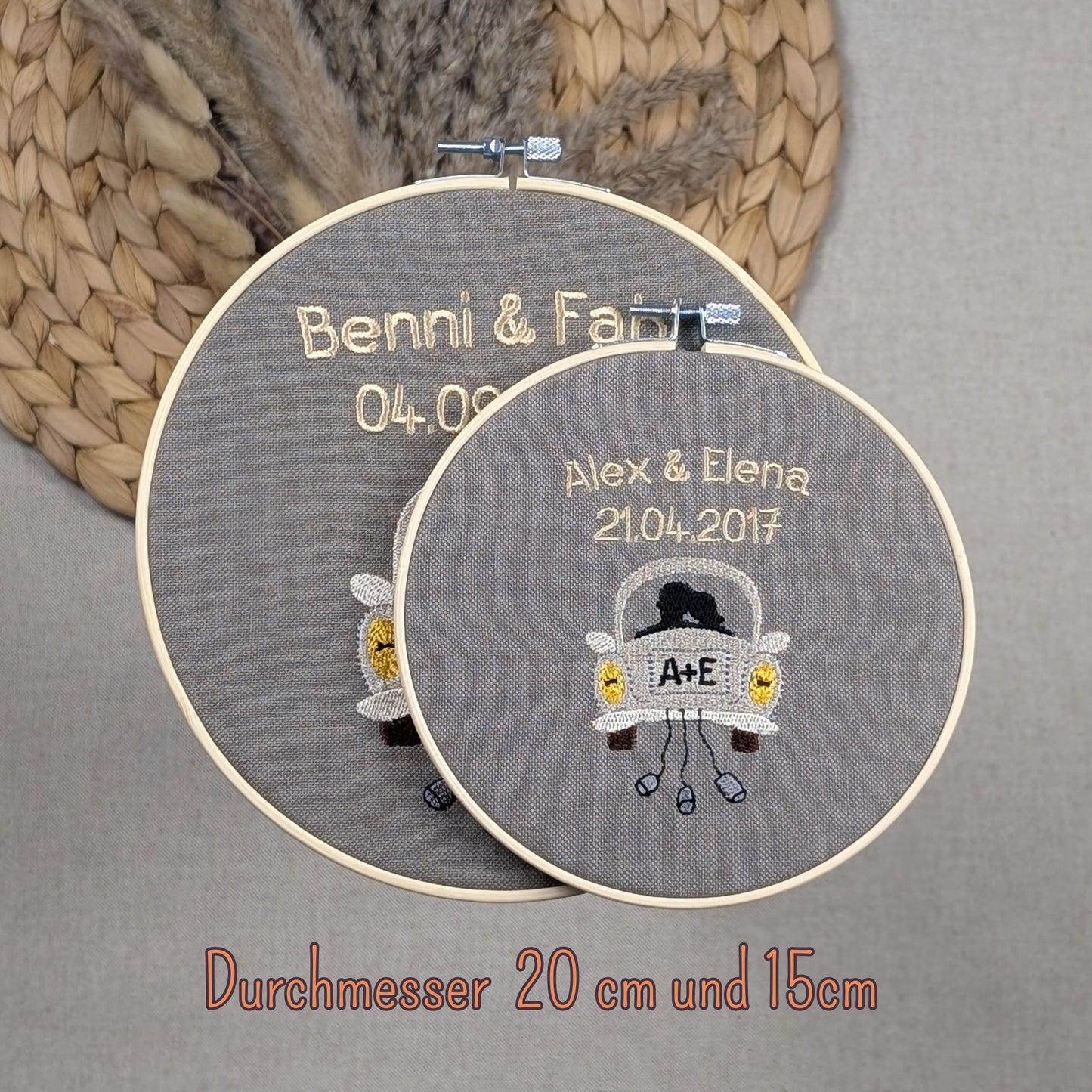 Stickrahmenbild mit Hochzeitsauto