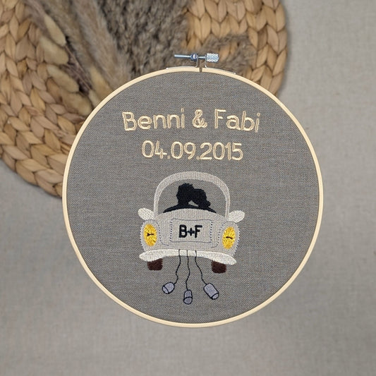 Stickrahmenbild mit Hochzeitsauto